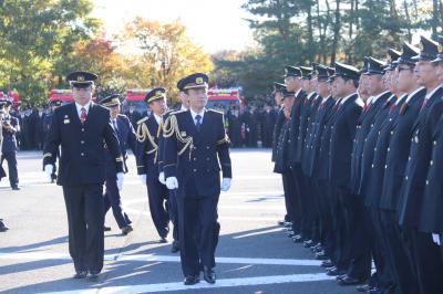 消防連合点検での富岡市長