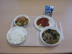 2-2東京オリンピック・パラリンピック開催記念「特別給食」の実施