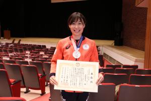 本橋選手　メダル賞状