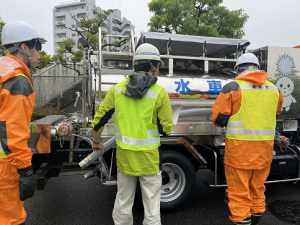 給水車を使用した訓練の様子