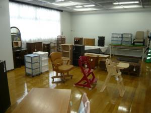 リサイクル家具展示2階②