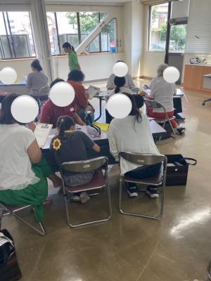ヘルストークではグループで意見交換をしました。
