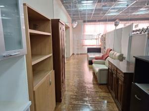リサイクル家具展示1階②