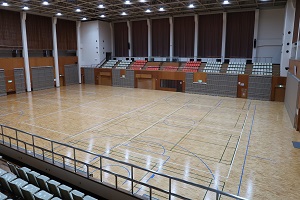 総合体育館