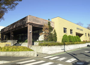 朝霞 図書館