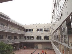 第四小学校