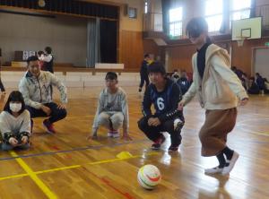 ブラインドサッカー教室の様子